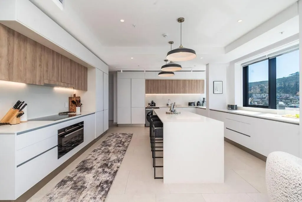 Exquisite Penthouse At The Rubik Cape Town Apartment